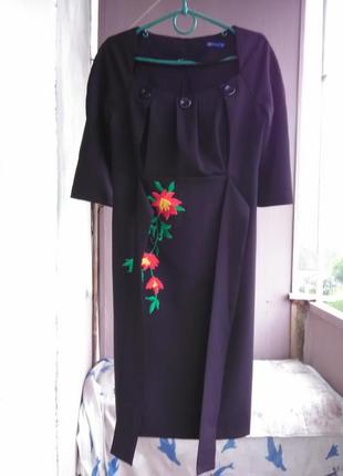 Сукня з вишивкою в українському стилі2 фото