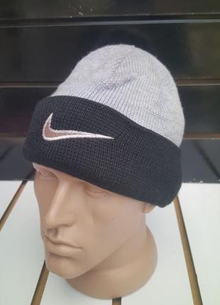 Зимняя  шапка  nike шерсть 100 %  29781