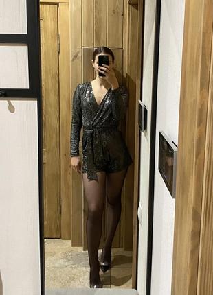 Комбинезон в пайетку