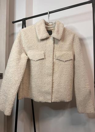 Шубка next