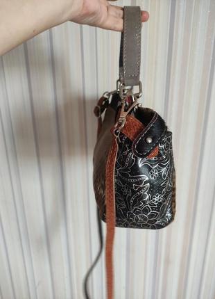 Шикарная женская маленькая кожаная сумочка genuine leather, made in italy..3 фото