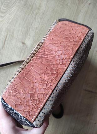Шикарная женская маленькая кожаная сумочка genuine leather, made in italy..6 фото