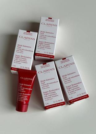 Відновлювальний нічній крем для усіх типів шкіри clarins super restorative night cream all міні 5мл