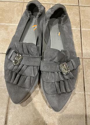 Балеткі ,туфлі ,мокасіни