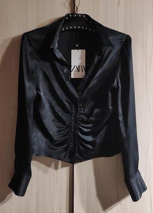 Zara новая сатиновая рубашка с драпировкой м8 фото