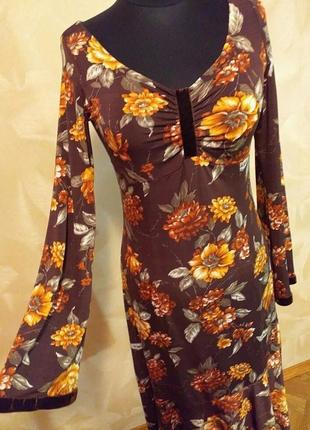 Piu & piu италия винтажное платье миди стречевое коричневое с цветочным рисунком9 фото