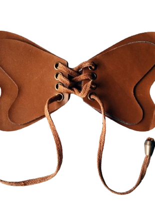 Нашивная декоративная бабочка, коричневая, на шнуровке1 фото