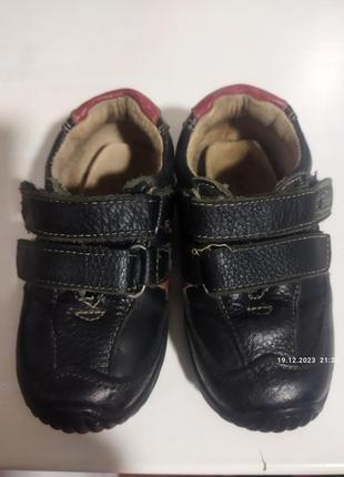 Детские кроссовки кожаные фирмы angel sky, страна производитель китай .