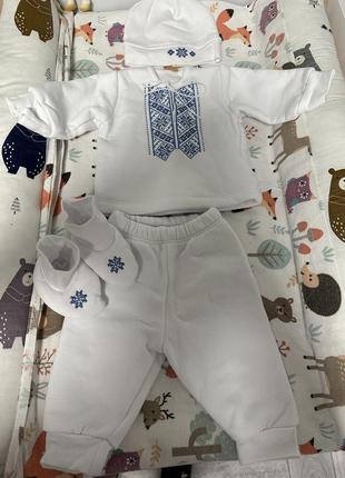 Дитячий костюмчик для хрещення