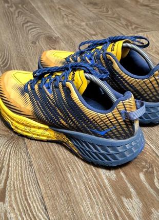 Мужские трэккинговые кроссовки hoka speedgoat 43 фото