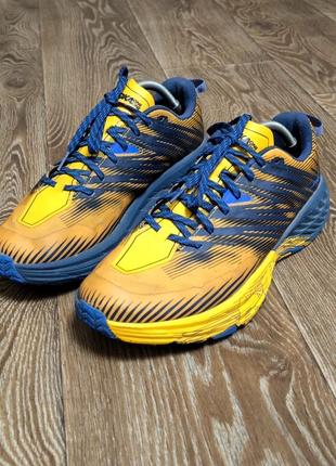 Мужские трэккинговые кроссовки hoka speedgoat 42 фото