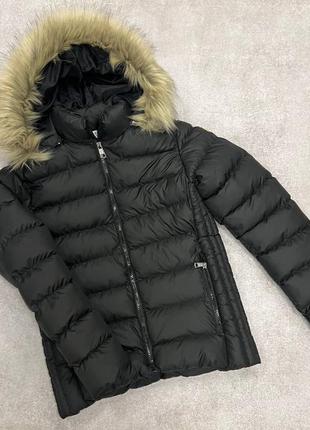 Жіноча куртка moncler