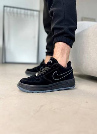 Зимние кроссовки nike