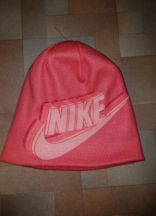 Яркая двухсторонняя шапка nike y nk beanie reversible youth girls futura, новая4 фото