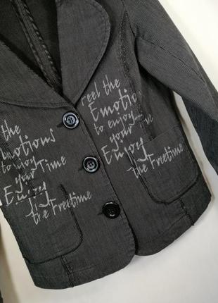 Жакет miss etam стильный хлопковый серый пиджак с надписями l3 фото