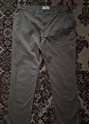 Фірмові англійські бавовняні стрейчеві брюки marks&spencer,нові,розмір 36.