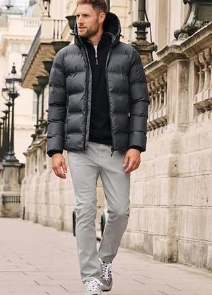 Легка та тепла куртка пуховик next