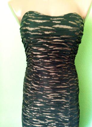 Утягивающее  фактурное платье бюстье3 фото