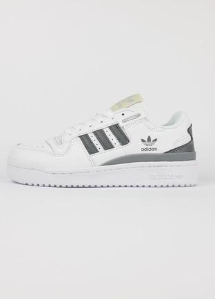 Adidas forum low білі з сірим шкіра кросівки жіночі шкіряні топ якість адідас форум кеди осінні низькі весняні демісезонні демісезон