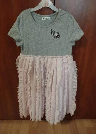 Платье на девочку