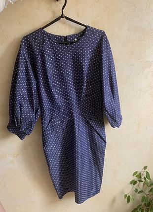 Плаття футляр