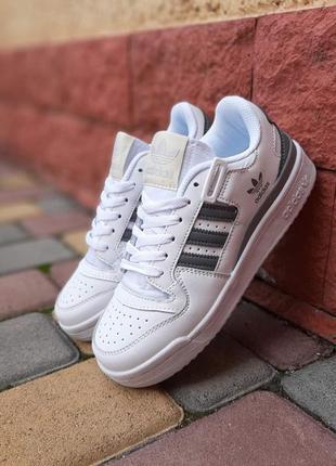 Жіночі кросівки adidas forum low😍