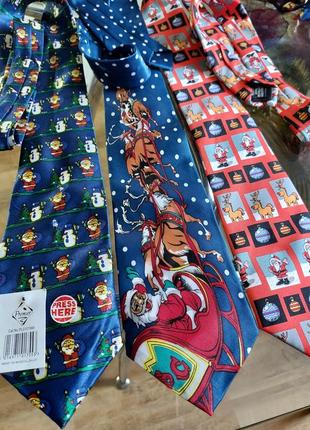 Новогодние галстуки