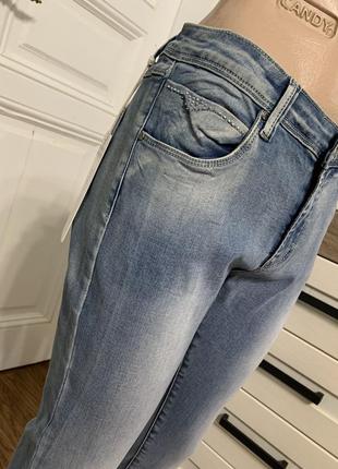 Женские светлые джинсы хл скинни узкие зауженные3 фото