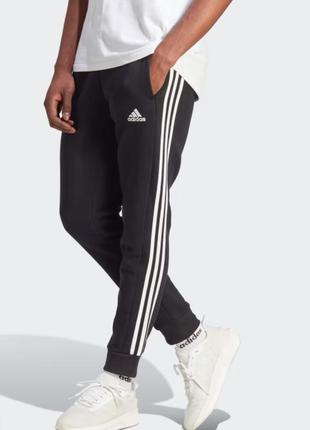 Флисовые брюки adidas essentials, спортивные штаны adidas1 фото