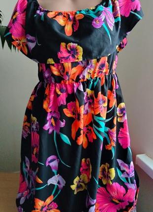 Boohoo чарівна сукня