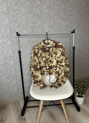Флиска bershka