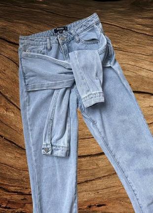 Интересные новые джинсы missguided 36-38р, имитация завязанной курточки