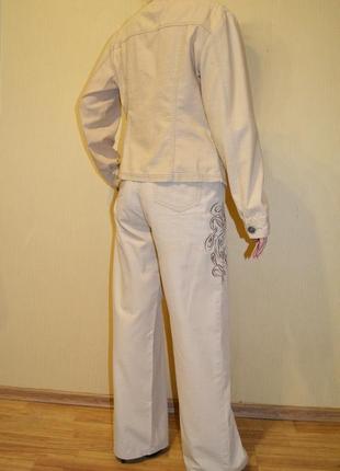 Пиджак и брюки бежевые брючный костюм5 фото