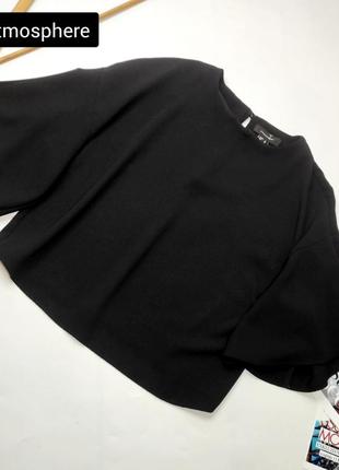 Блуза женская черная короткая свободного кроя от бренда atmosphere s/m1 фото