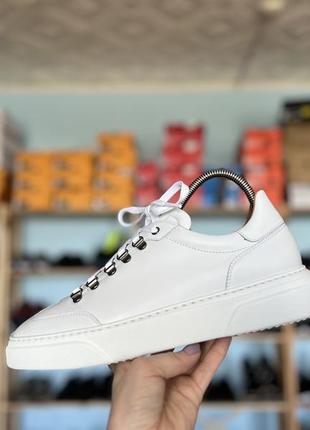 Мужские кроссовки magnani оригинал новые