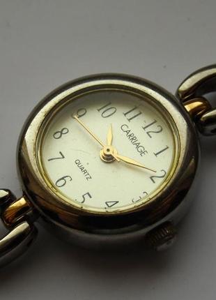 Carriage by годинник timex з сша в сріблясто-золотаві відтінки5 фото