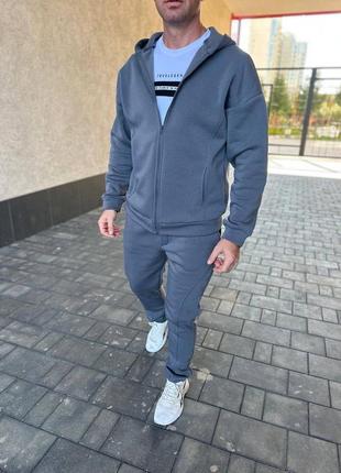 Костюм мужской двойка