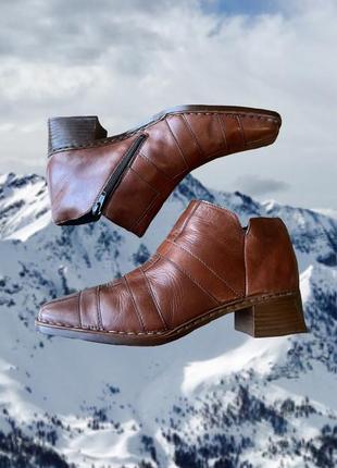 Зимові черевики шкіряні ботильйони rieker оригінальні коричневі  на підборі