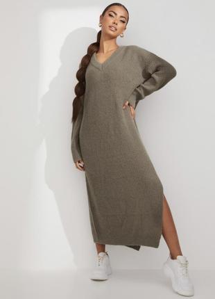 Сіра крута якісна стильна в‘язана сукня з розрізом збоку в складі шерсть та альпака jjxx