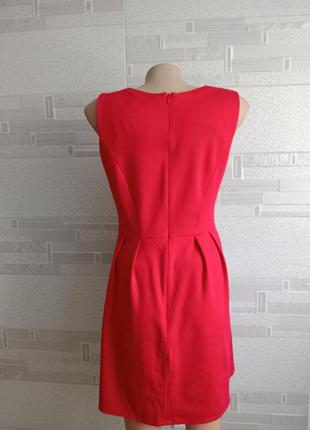 Червона сукня 3