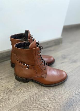 Ботинки кожаные оригинал эссо sartorelle 25 р.372 фото