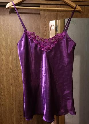 Пижама атласная размер l сиреневого цвета