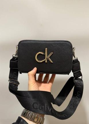 Женская сумочка calvin klein snapshot black