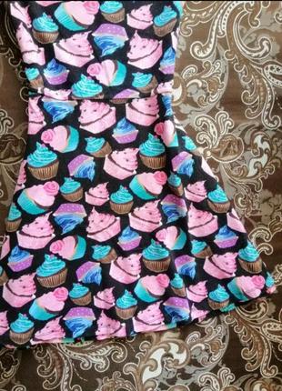 Платье сарафан короткое в кексики пироженки катоновое пишная юбка3 фото