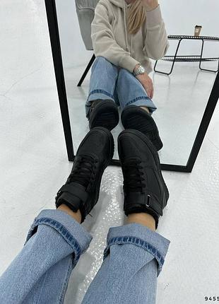 Кроссовки женские/теплые/зима