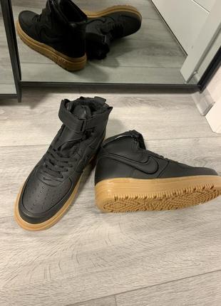 Теплые мужские кроссовки nike air force 1 gore-tex winter для повседневной носки3 фото