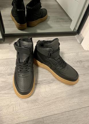 Теплые мужские кроссовки nike air force 1 gore-tex winter для повседневной носки6 фото