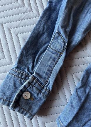 Сорочка джинсова з принтом сорочка стильна4 фото