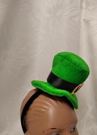 Обруч зеленый шляпка лошадка прыгающая лягушка кузнечик подружки санты, ободок шляпка помощницы санта клаус шляпа2 фото