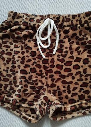 Круті пухнасті плюшеві шорти в лопардовий принт для дому shein